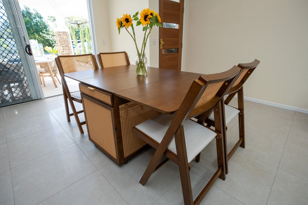 Retro Classic Folding Dining Room Table