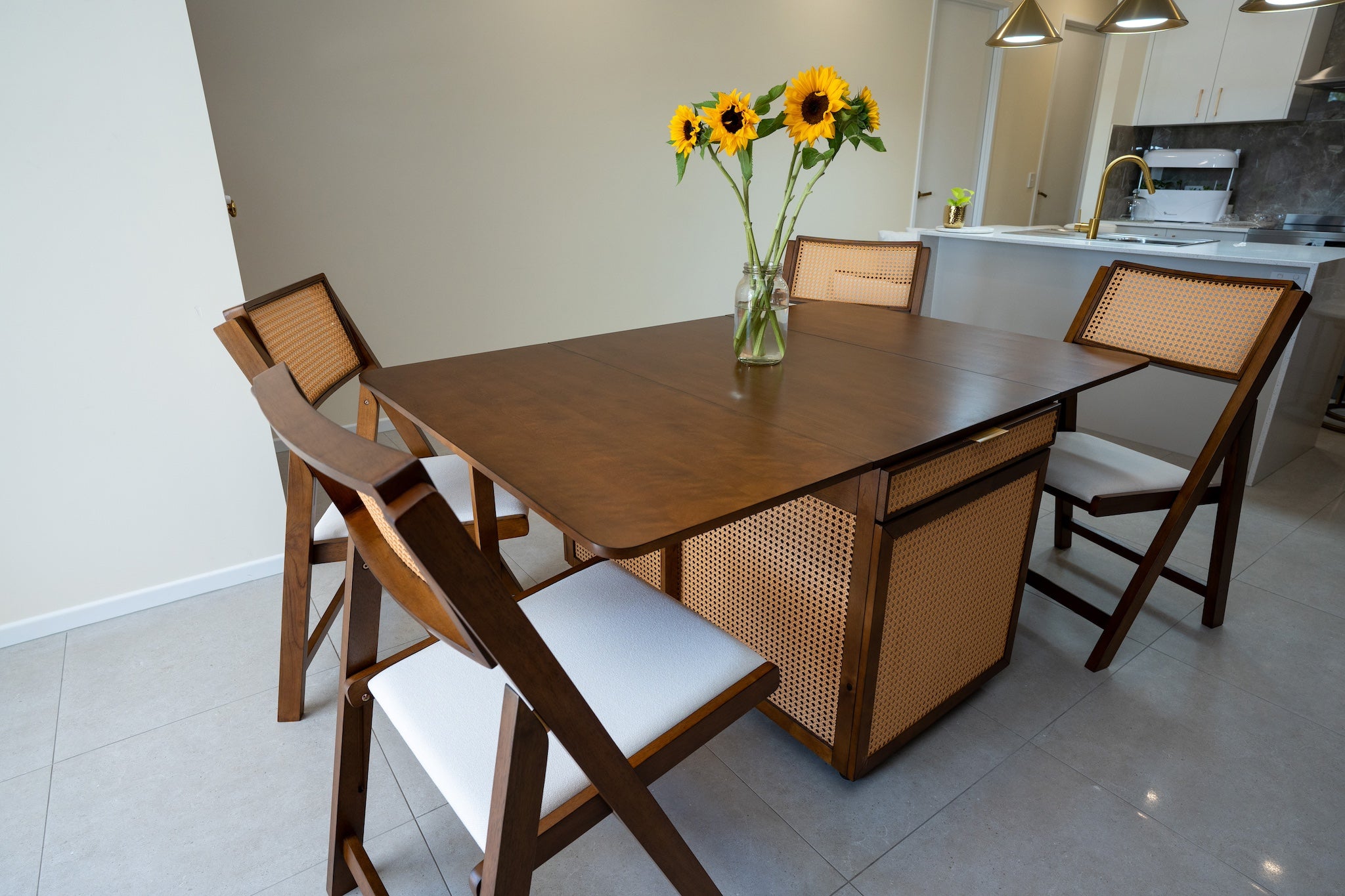 Retro Classic Folding Dining Room Table